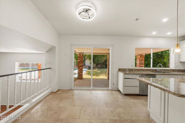 4555 E TIERRA BUENA Lane, Phoenix, AZ 85032