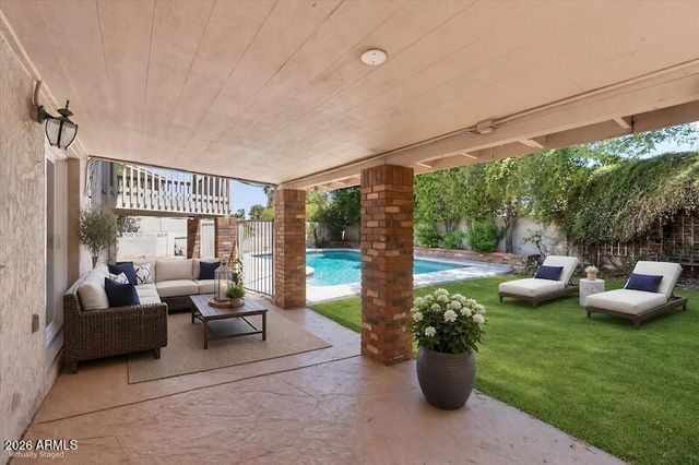 4555 E TIERRA BUENA Lane, Phoenix, AZ 85032