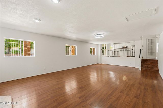4555 E TIERRA BUENA Lane, Phoenix, AZ 85032