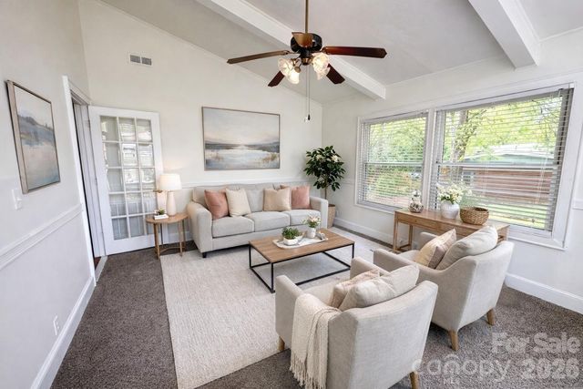 1003 Robinhood Lane, Kannapolis, NC 28081