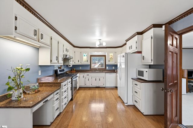 160 Ballard Road, Pelzer, SC 29669