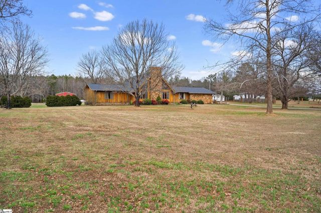 160 Ballard Road, Pelzer, SC 29669
