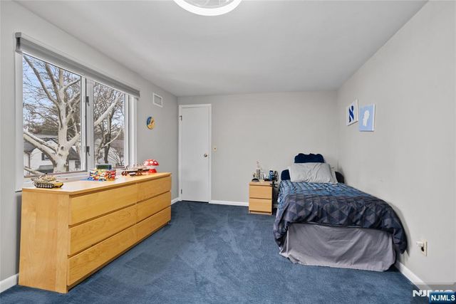 792 Washburn Street, Teaneck, NJ 07666