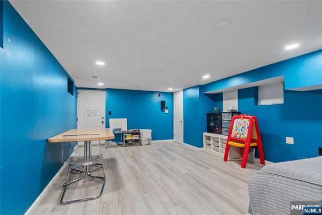 792 Washburn Street, Teaneck, NJ 07666