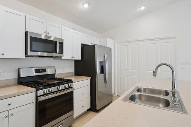 7548 KUENHER COURT, The Villages, FL 34762