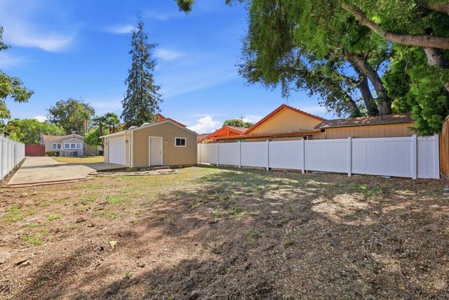 871 Paula Street, San Jose, CA 95126