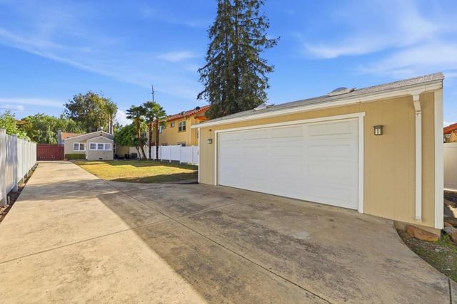 871 Paula Street, San Jose, CA 95126