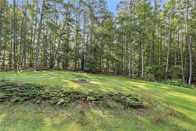 215 Kingswood Lane, Fayetteville, GA 30215