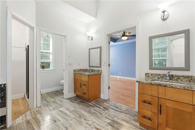 215 Kingswood Lane, Fayetteville, GA 30215