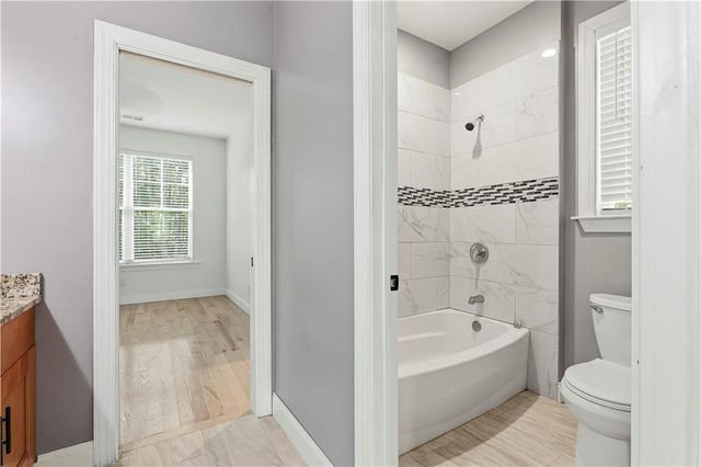 215 Kingswood Lane, Fayetteville, GA 30215