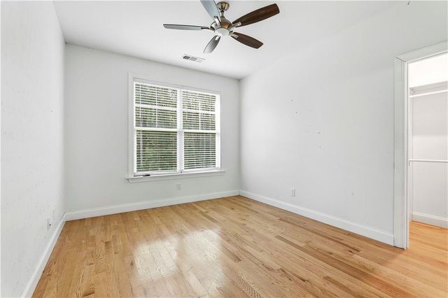 215 Kingswood Lane, Fayetteville, GA 30215