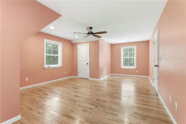 215 Kingswood Lane, Fayetteville, GA 30215
