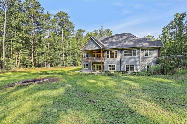 215 Kingswood Lane, Fayetteville, GA 30215