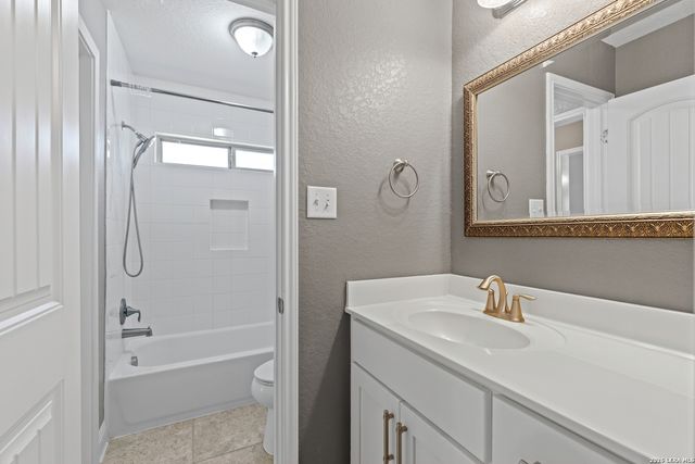 8109 Hyacinth, Boerne, TX 78015