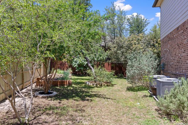 8109 Hyacinth, Boerne, TX 78015