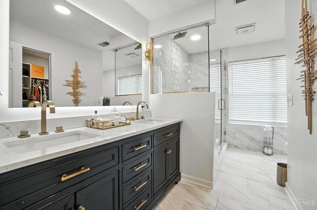 4870 Highland Oaks Drive, Green Twp, OH 45248