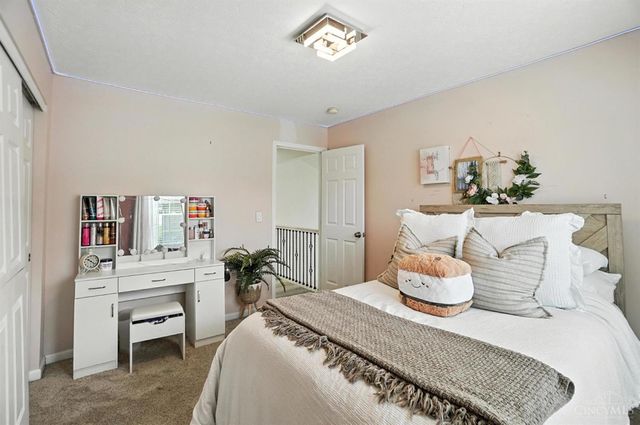 4870 Highland Oaks Drive, Green Twp, OH 45248