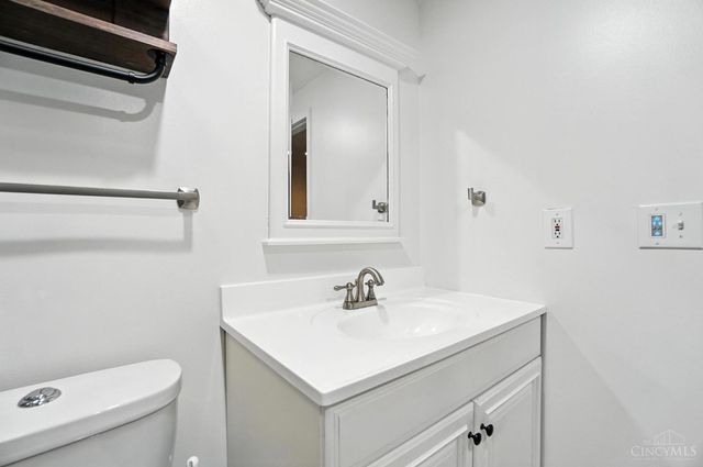 4870 Highland Oaks Drive, Green Twp, OH 45248