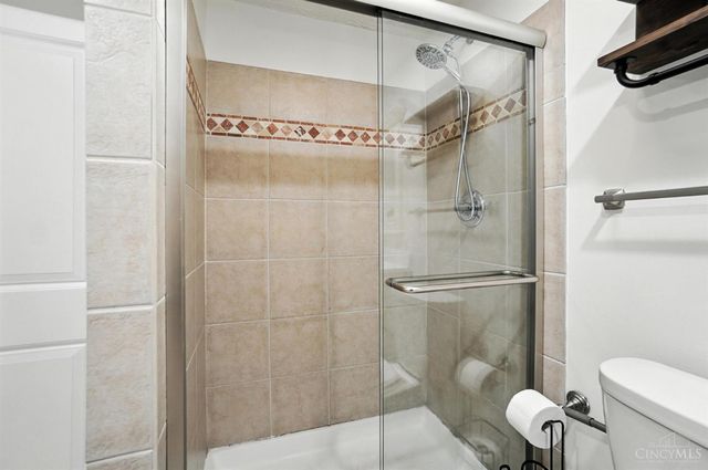4870 Highland Oaks Drive, Green Twp, OH 45248