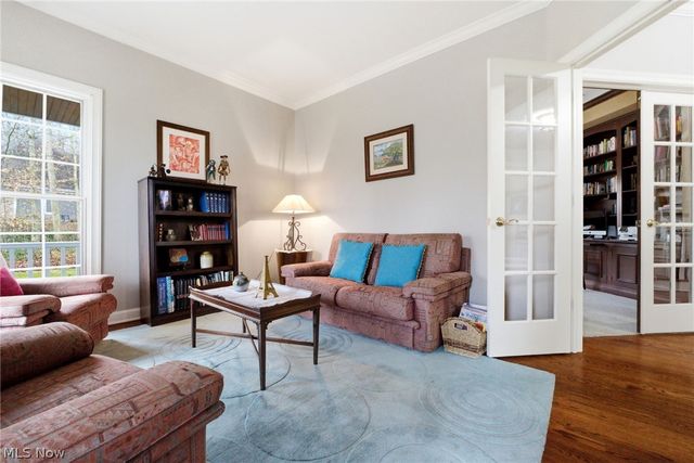 113 Champion Lane, Chagrin Falls, OH 44022