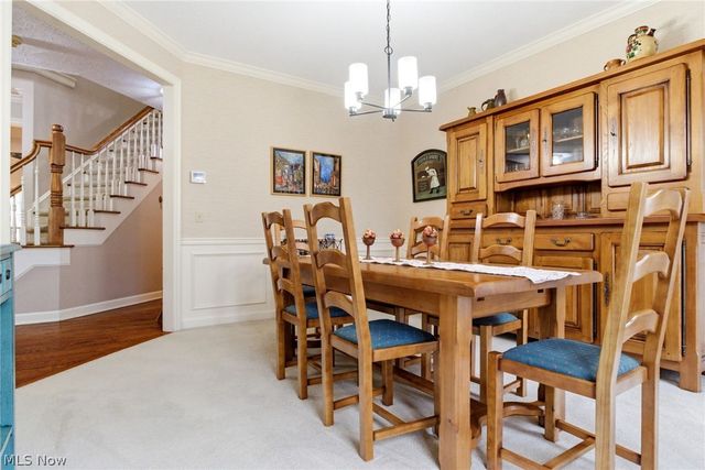 113 Champion Lane, Chagrin Falls, OH 44022