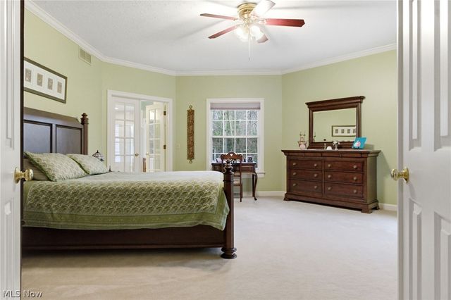 113 Champion Lane, Chagrin Falls, OH 44022