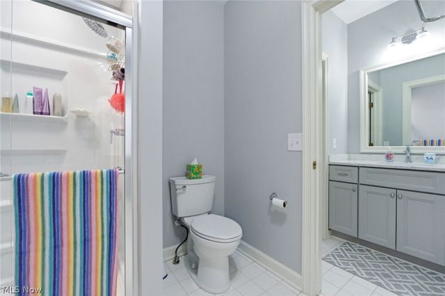 113 Champion Lane, Chagrin Falls, OH 44022