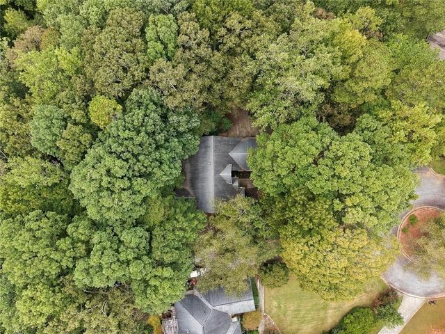 9625 Poplar Court, Douglasville, GA 30135