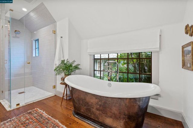 33 La Noria, Orinda, CA 94563