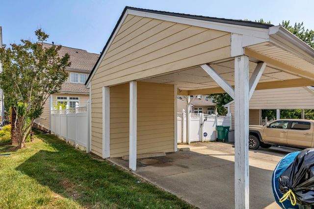7712 Porter House Dr, Nashville, TN 37211