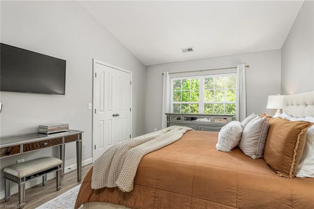 4007 Tarrant Trace Circle, High Point, NC 27357