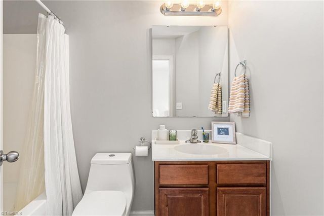 4007 Tarrant Trace Circle, High Point, NC 27357
