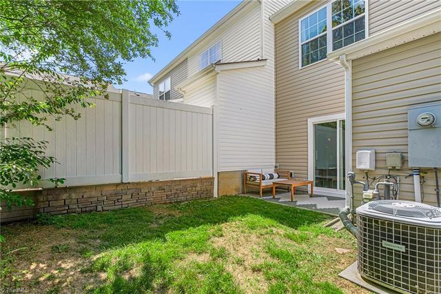 4007 Tarrant Trace Circle, High Point, NC 27357