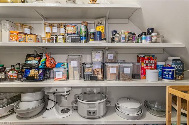 4007 Tarrant Trace Circle, High Point, NC 27357