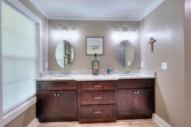 377 Lakeview Drive, Newborn, GA 30056