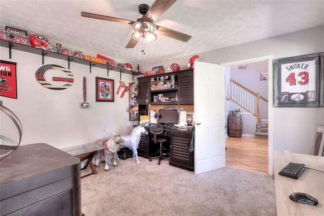 377 Lakeview Drive, Newborn, GA 30056