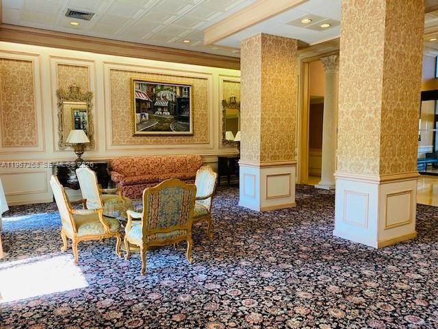 2500 Parkview Dr 2204, Hallandale Beach, FL 33009