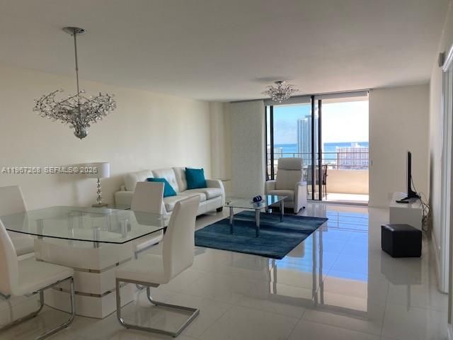 2500 Parkview Dr 2204, Hallandale Beach, FL 33009