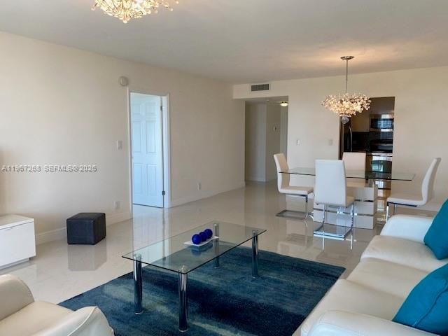 2500 Parkview Dr 2204, Hallandale Beach, FL 33009