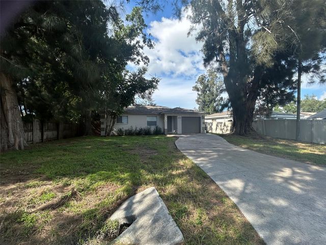 1015 61ST AVENUE DRIVE E, Bradenton, FL 34203