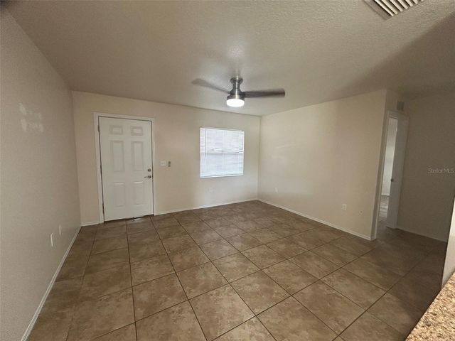 1015 61ST AVENUE DRIVE E, Bradenton, FL 34203