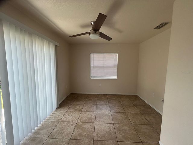 1015 61ST AVENUE DRIVE E, Bradenton, FL 34203