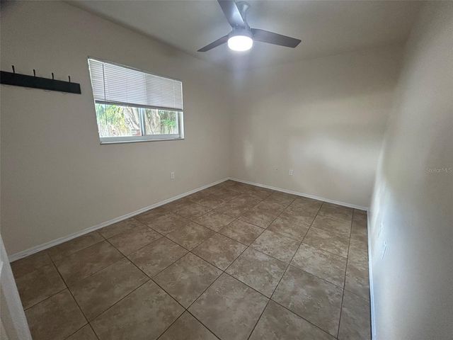 1015 61ST AVENUE DRIVE E, Bradenton, FL 34203