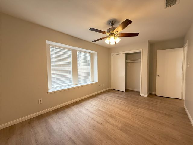 8525 Clearcreek Circle, Frisco, TX 75034