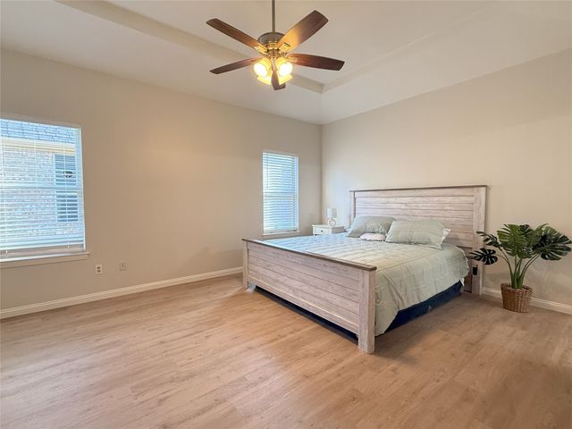 8525 Clearcreek Circle, Frisco, TX 75034
