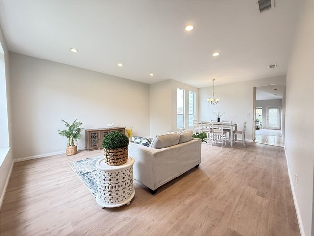 8525 Clearcreek Circle, Frisco, TX 75034