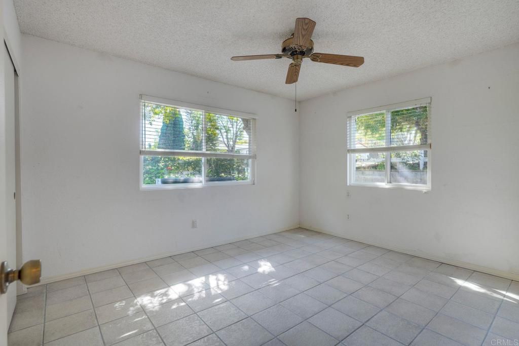 Image 27 of property listing at 5771 Old Ranch Rd, Oceanside, CA 92057