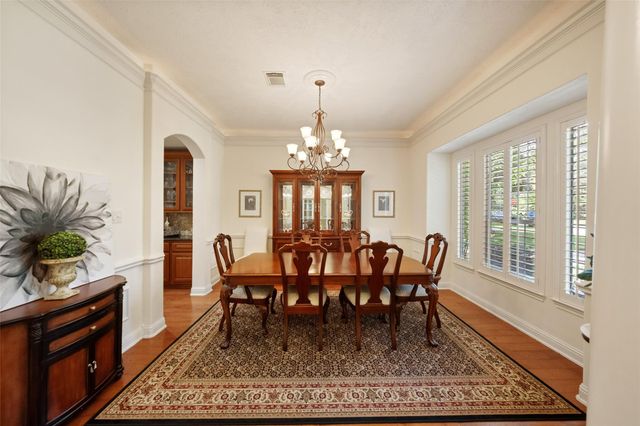 6 African Violets Place, The Woodlands, TX 77382