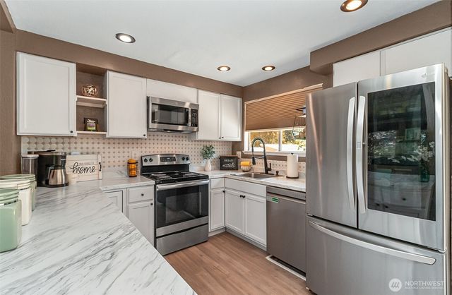2112 143rd Place NE, Marysville, WA 98271