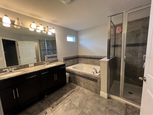 5240 LANDMARK DRIVE, St Cloud, FL 34771